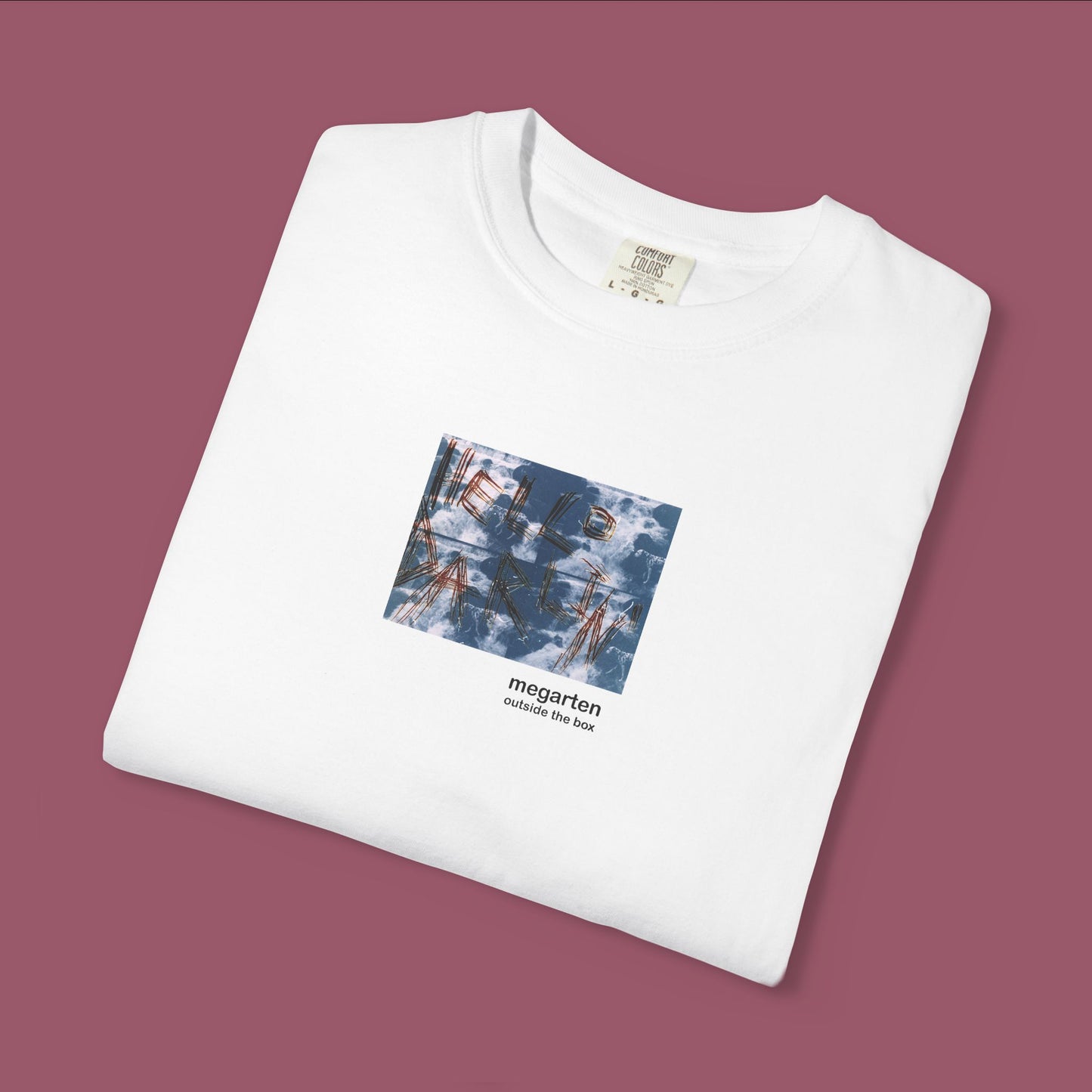 Wearable Art Unisex Tee – "Hello Darlin'"