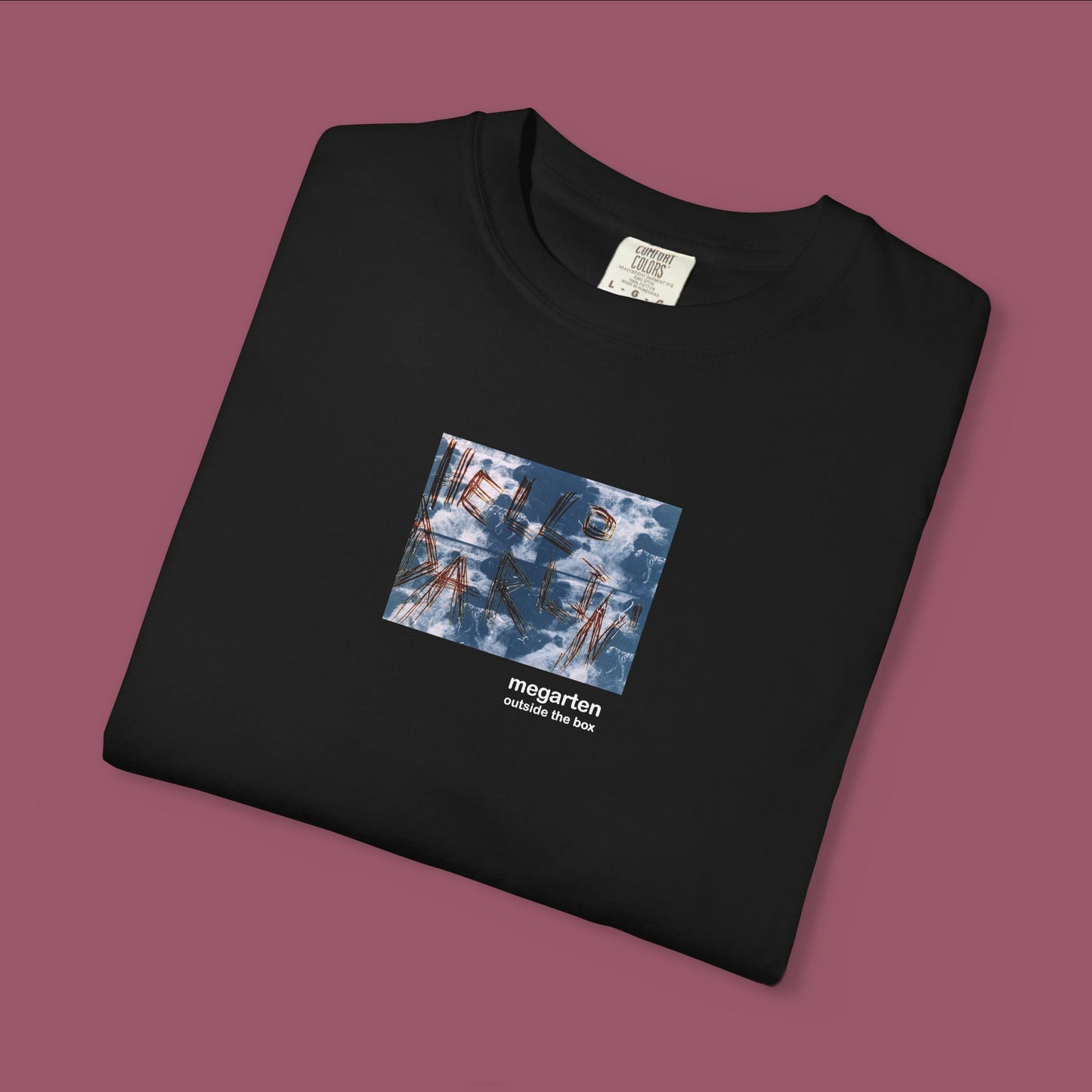 Wearable Art Unisex Tee – "Hello Darlin'"