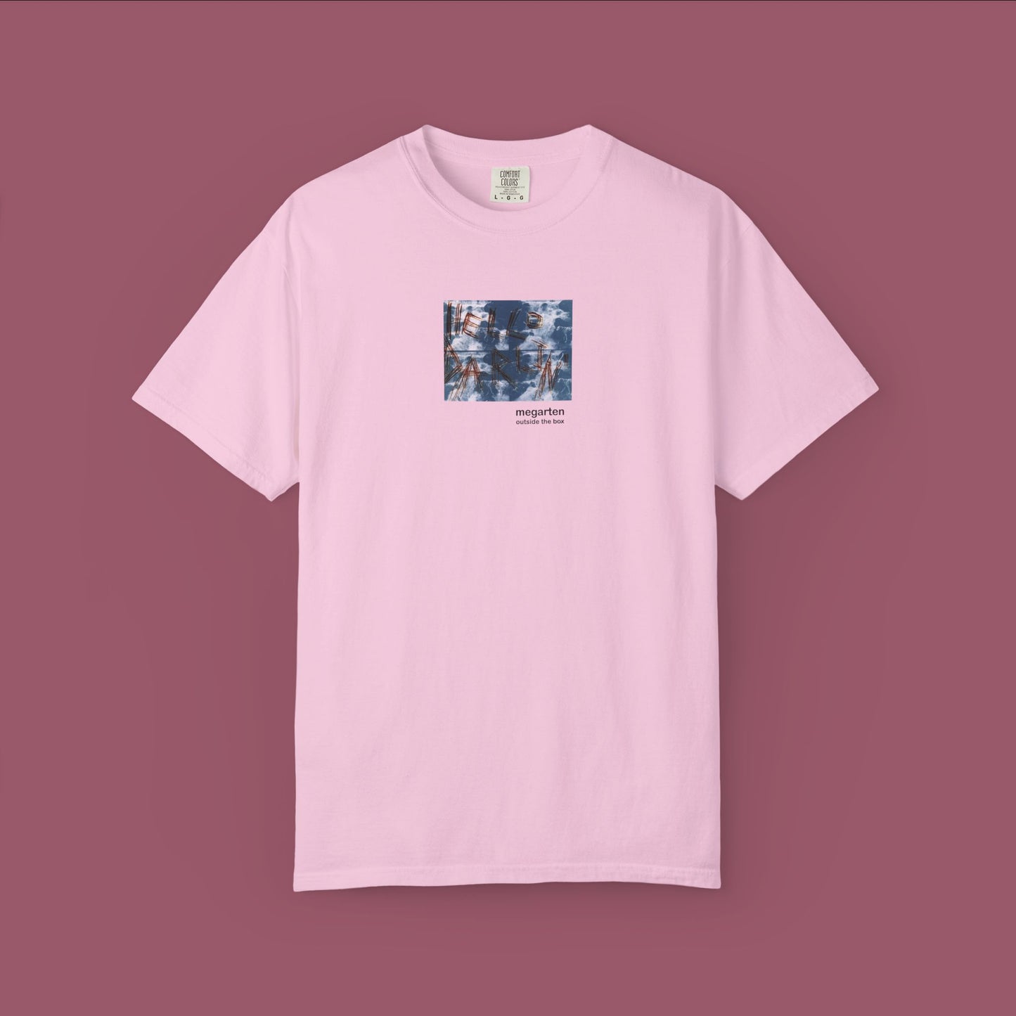Wearable Art Unisex Tee – "Hello Darlin'"